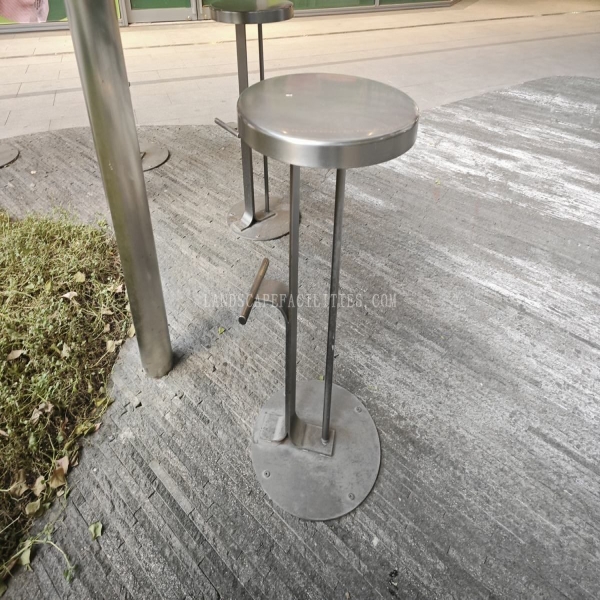 Outdoor bar stool made of 304 stainless steel, round shape